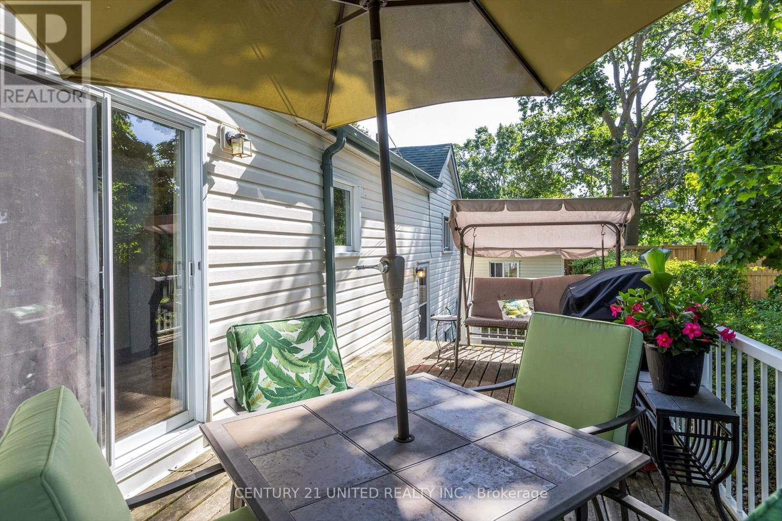 236 Lee Street, Peterborough North, Ontario K9H 5P1 - Photo 30 - X12256031