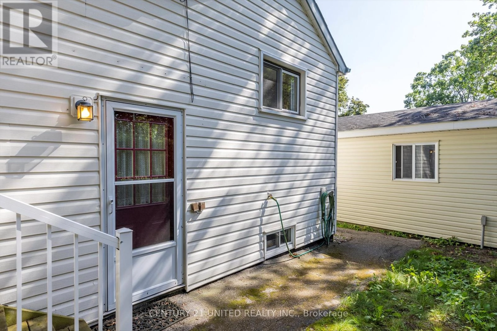 236 Lee Street, Peterborough North, Ontario K9H 5P1 - Photo 32 - X12256031