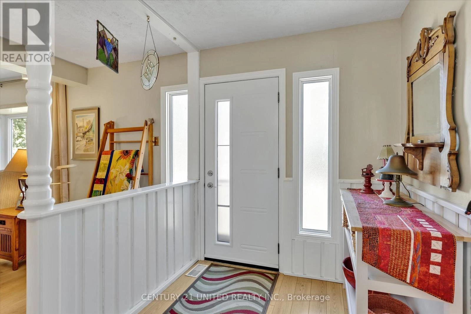 236 Lee Street, Peterborough North, Ontario K9H 5P1 - Photo 4 - X12256031