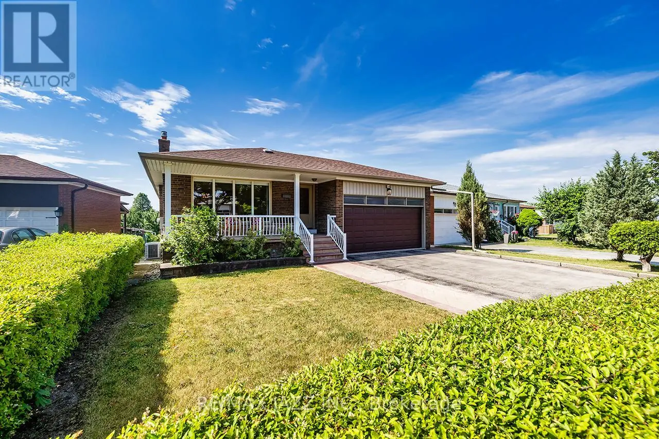 54 Bartel Drive, Toronto, Ontario  M3N 1C9 - Photo 2 - W12256215