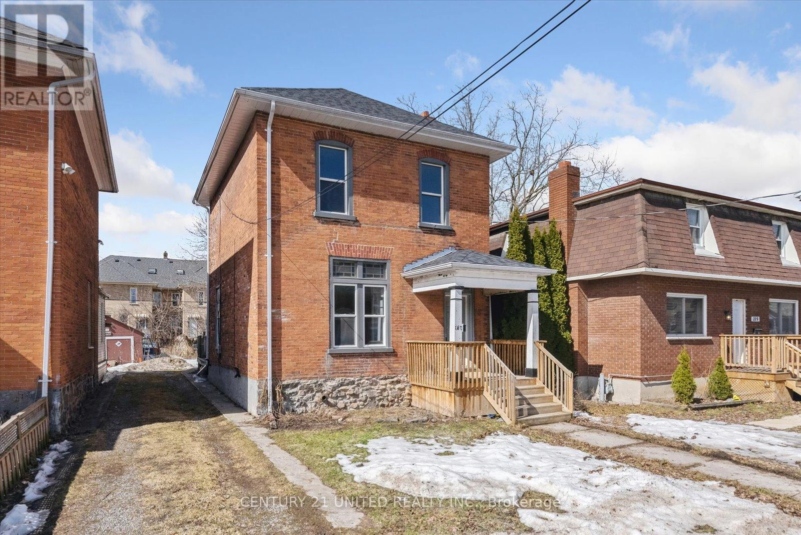 187 Stewart Street, Peterborough Central, Ontario  K9J 3M4 - Photo 2 - X12256078