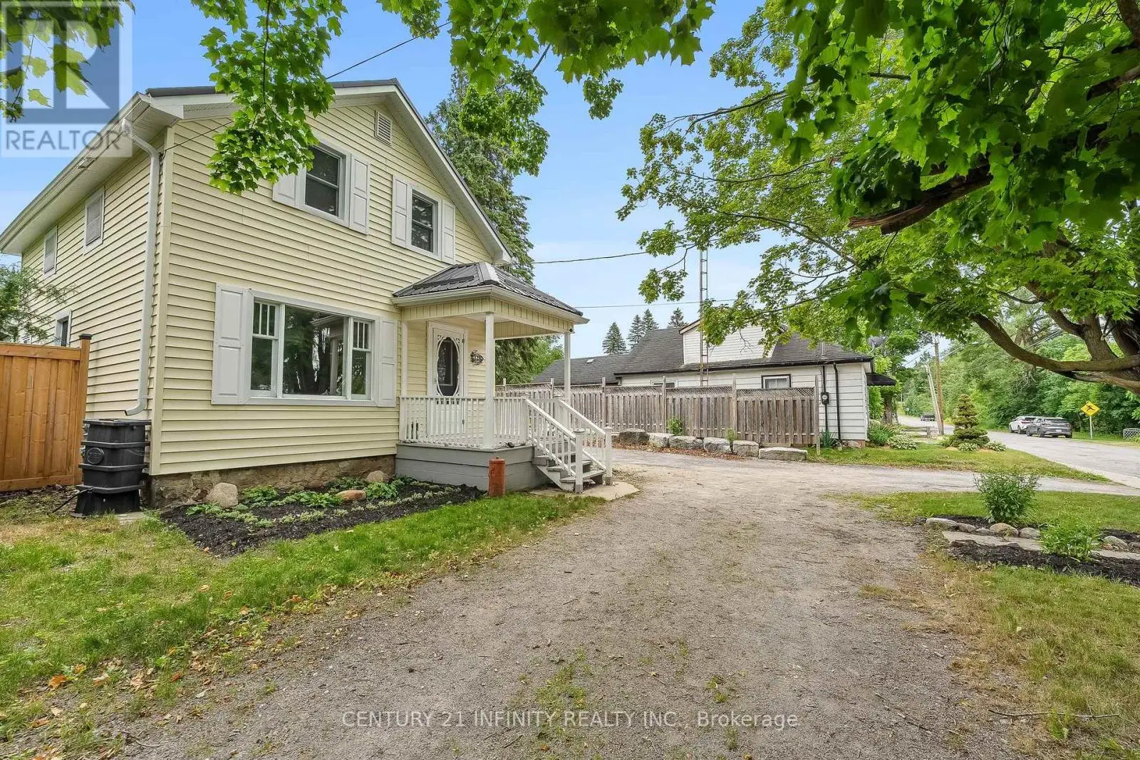 128 Glengarry Road, Kawartha Lakes, Ontario  L0A 1A0 - Photo 3 - X12256721