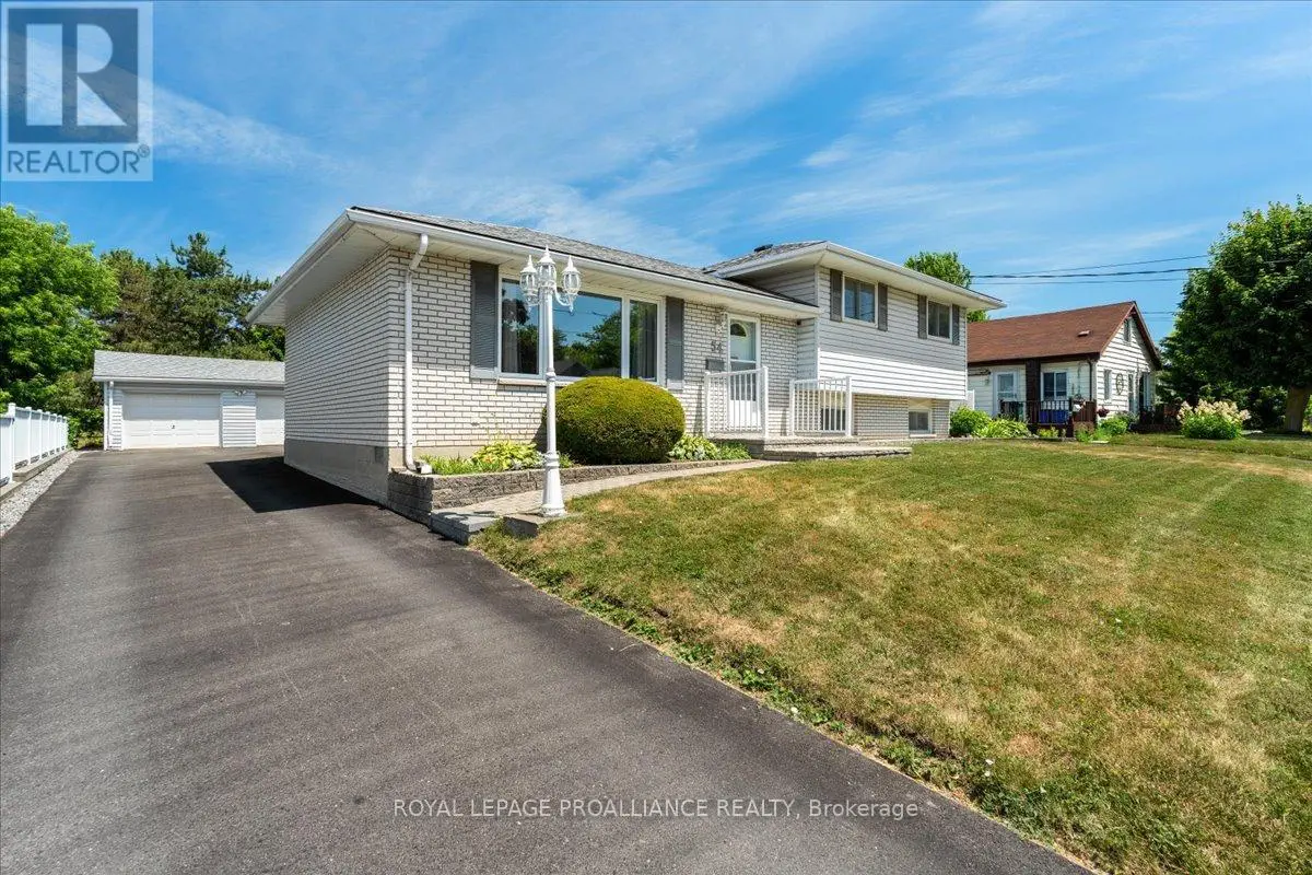 54 Safe Boulevard, Belleville, Ontario  K8N 2W9 - Photo 2 - X12256908
