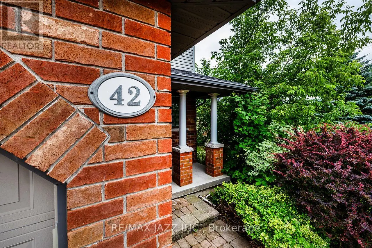 42 Mcauley Drive, Quinte West, Ontario  K8V 4C9 - Photo 3 - X12200513