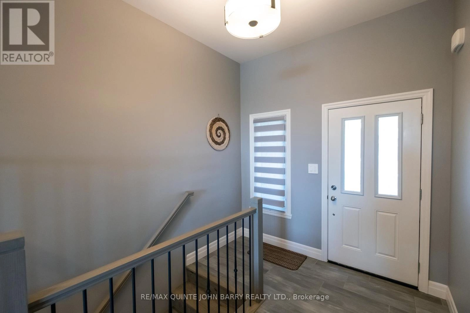 29 Cattail Crescent, Quinte West, Ontario  K8V 0J3 - Photo 3 - X12256962