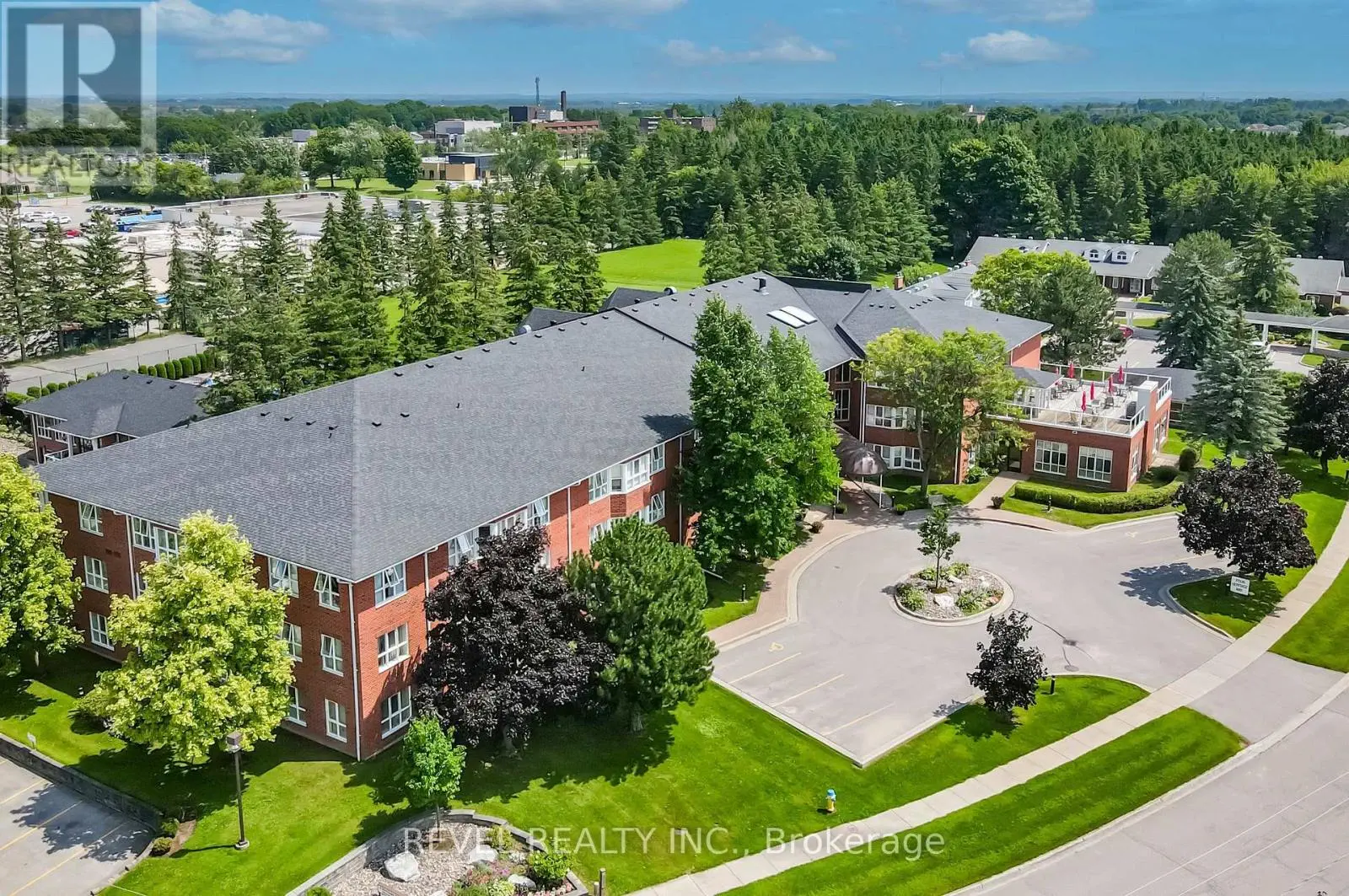 308 - 4 Heritage Way, Kawartha Lakes, Ontario  K9V 5Z2 - Photo 1 - X12258298