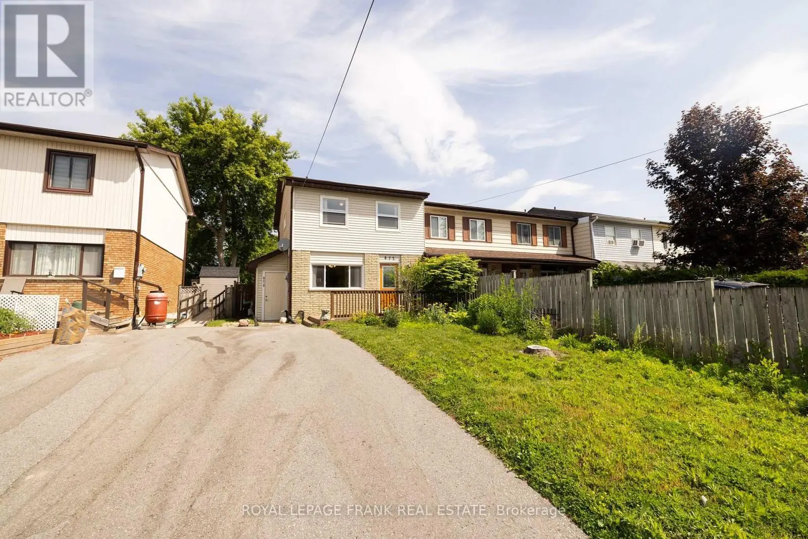 872 CHAMBERLAIN STREET, Peterborough Central, Ontario