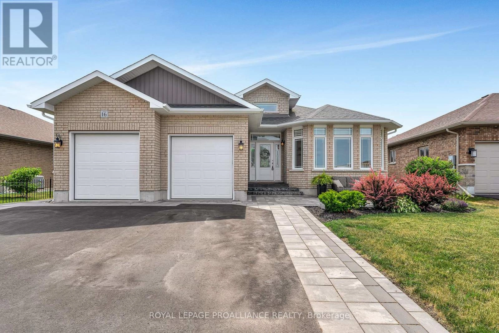 16 Hummingbird Drive, Belleville, Ontario  K8N 0H7 - Photo 2 - X12258602