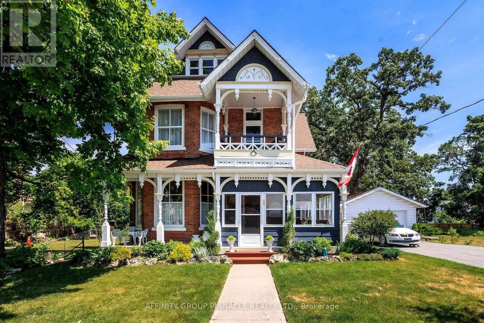 42 Oak Street, Kawartha Lakes, Ontario  K0M 1N0 - Photo 1 - X12259080