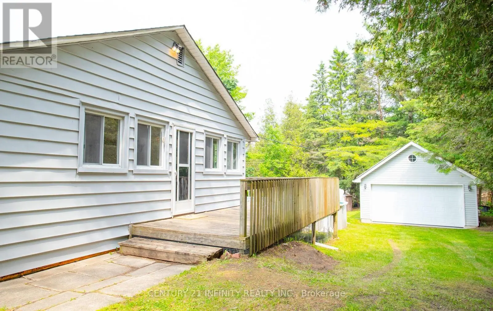66 Cowans Crescent, Kawartha Lakes, Ontario  K0L 2W0 - Photo 3 - X12259170