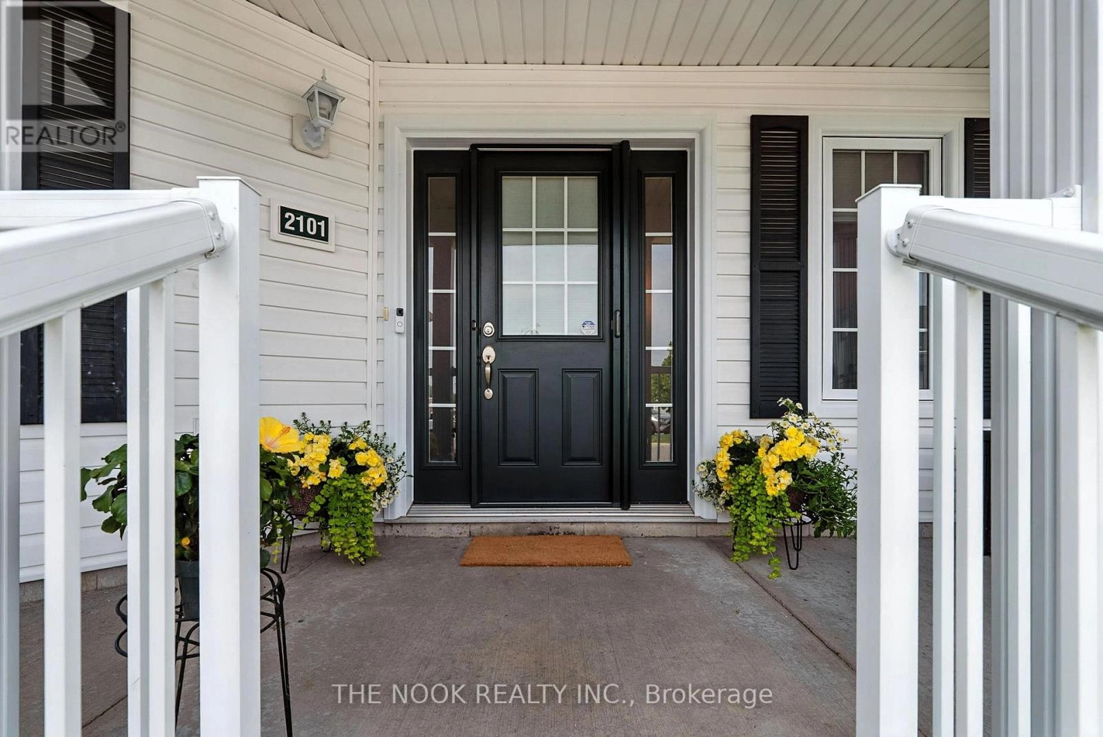 2101 - 300 Croft Street, Port Hope, Ontario  L1A 0E1 - Photo 3 - X12233365