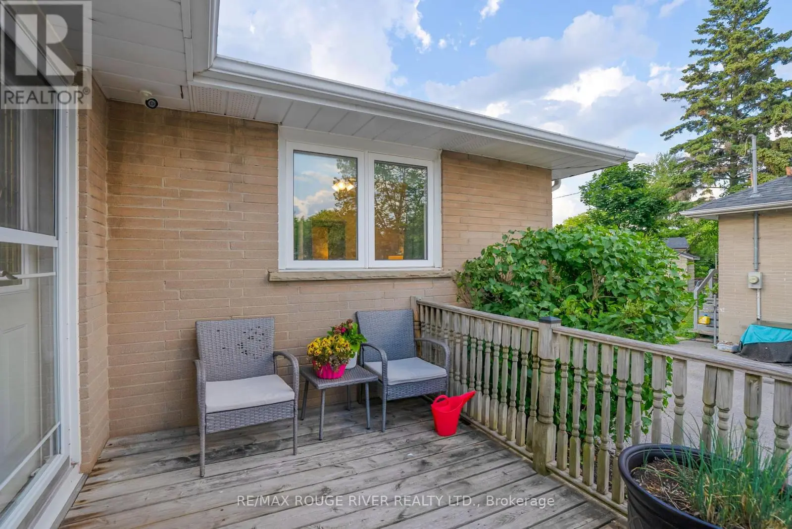3 Forest Road, Ajax, Ontario  L1S 2N2 - Photo 3 - E12260084