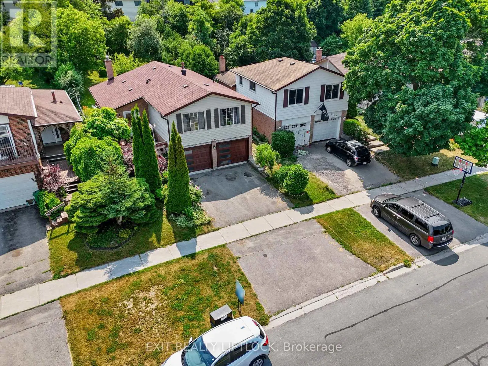 2102 Walker Avenue, Peterborough East, Ontario  K9L 1S1 - Photo 3 - X12259976