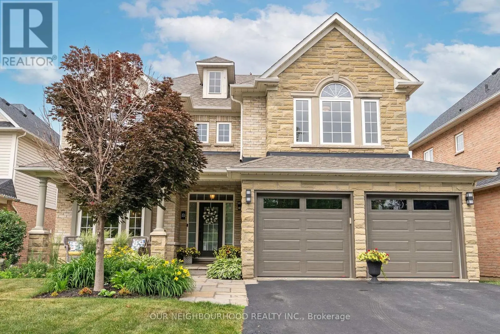 8 Corner Court, Whitby, Ontario  L1P 1R7 - Photo 1 - E12259663