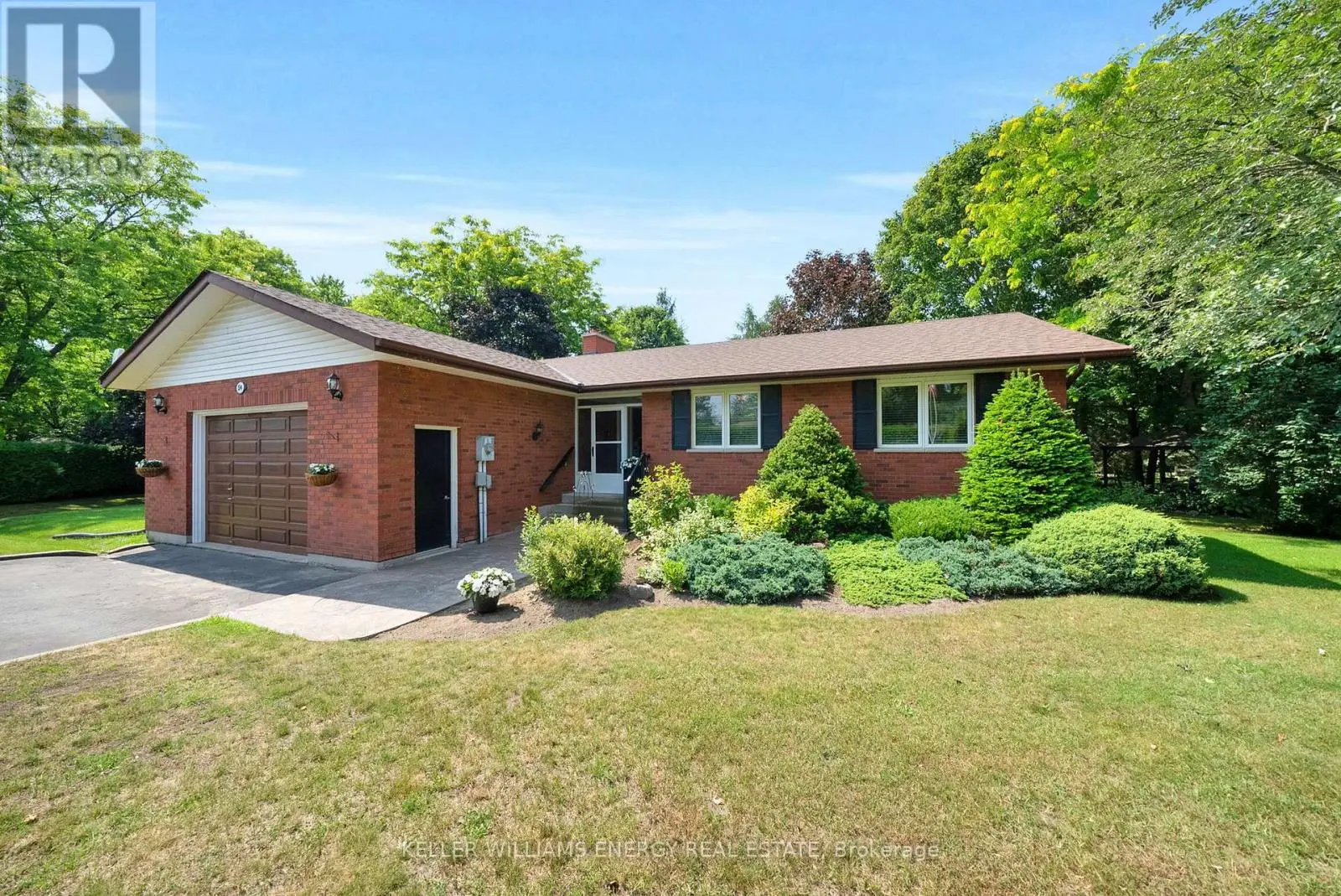 54 Irwin Road, Clarington, Ontario  L0B 1M0 - Photo 1 - E12260305