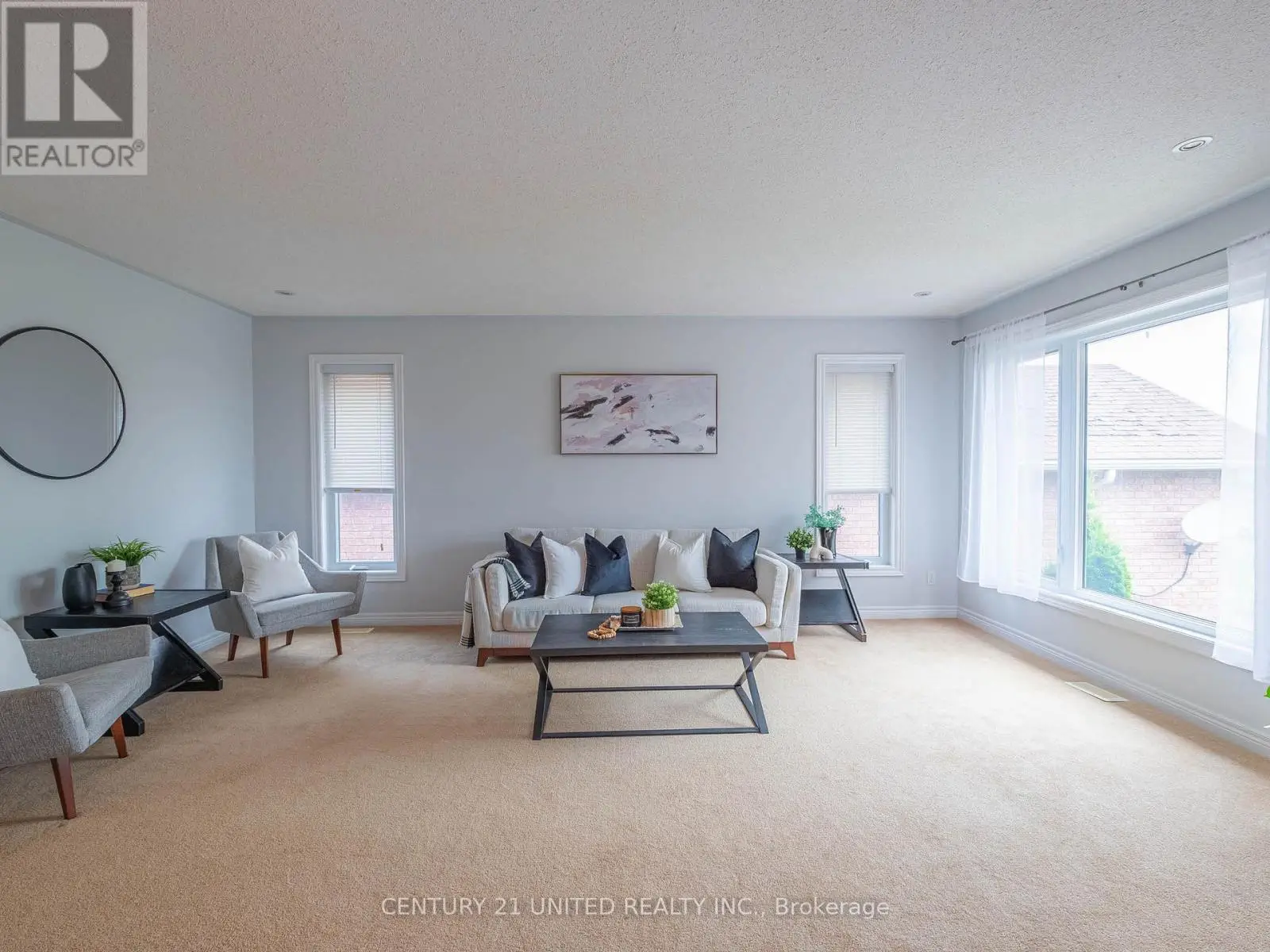 111 Milroy Drive, Peterborough North, Ontario  K9H 7T2 - Photo 3 - X12260625