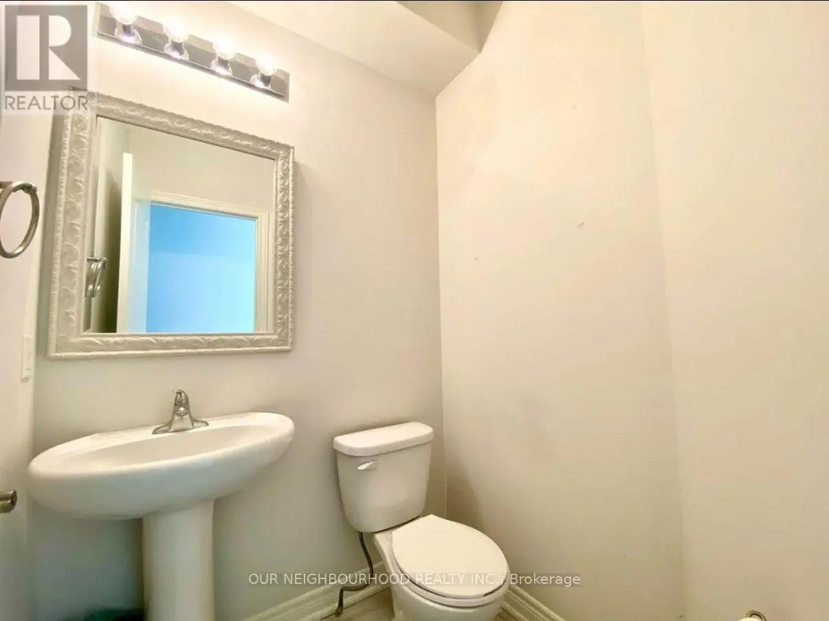 53 - 98 Shoreview Place, Hamilton, Ontario  L8E 0J4 - Photo 3 - X12260665