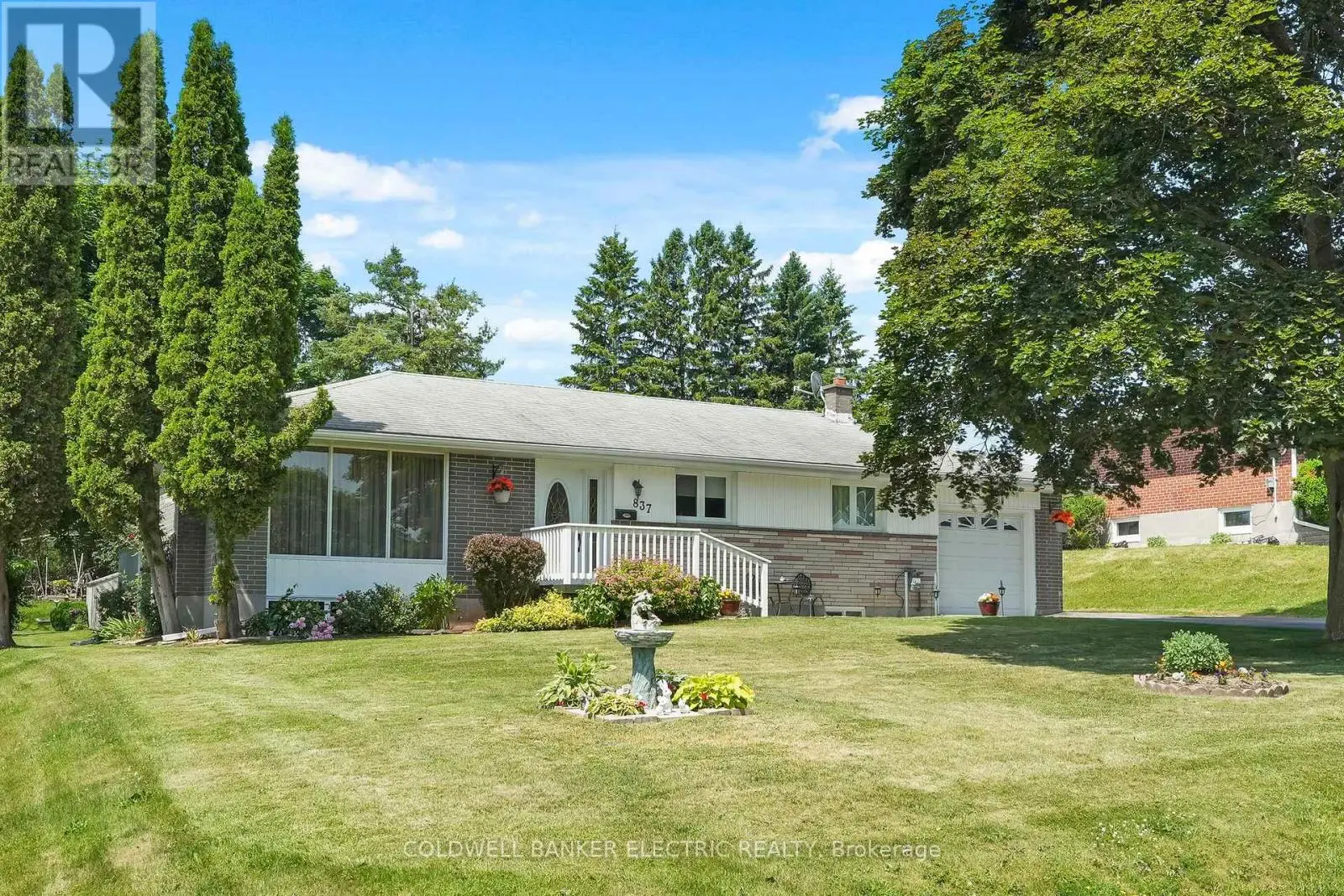 837 Kingsdale Drive, Douro-Dummer, Ontario  K9L 1B6 - Photo 1 - X12261082