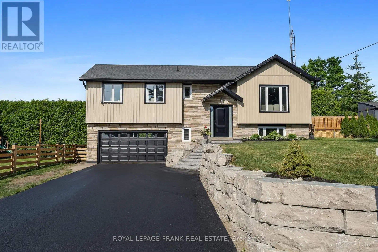 9003 Longsault Road, Clarington, Ontario  L1C 6V5 - Photo 2 - E12233603