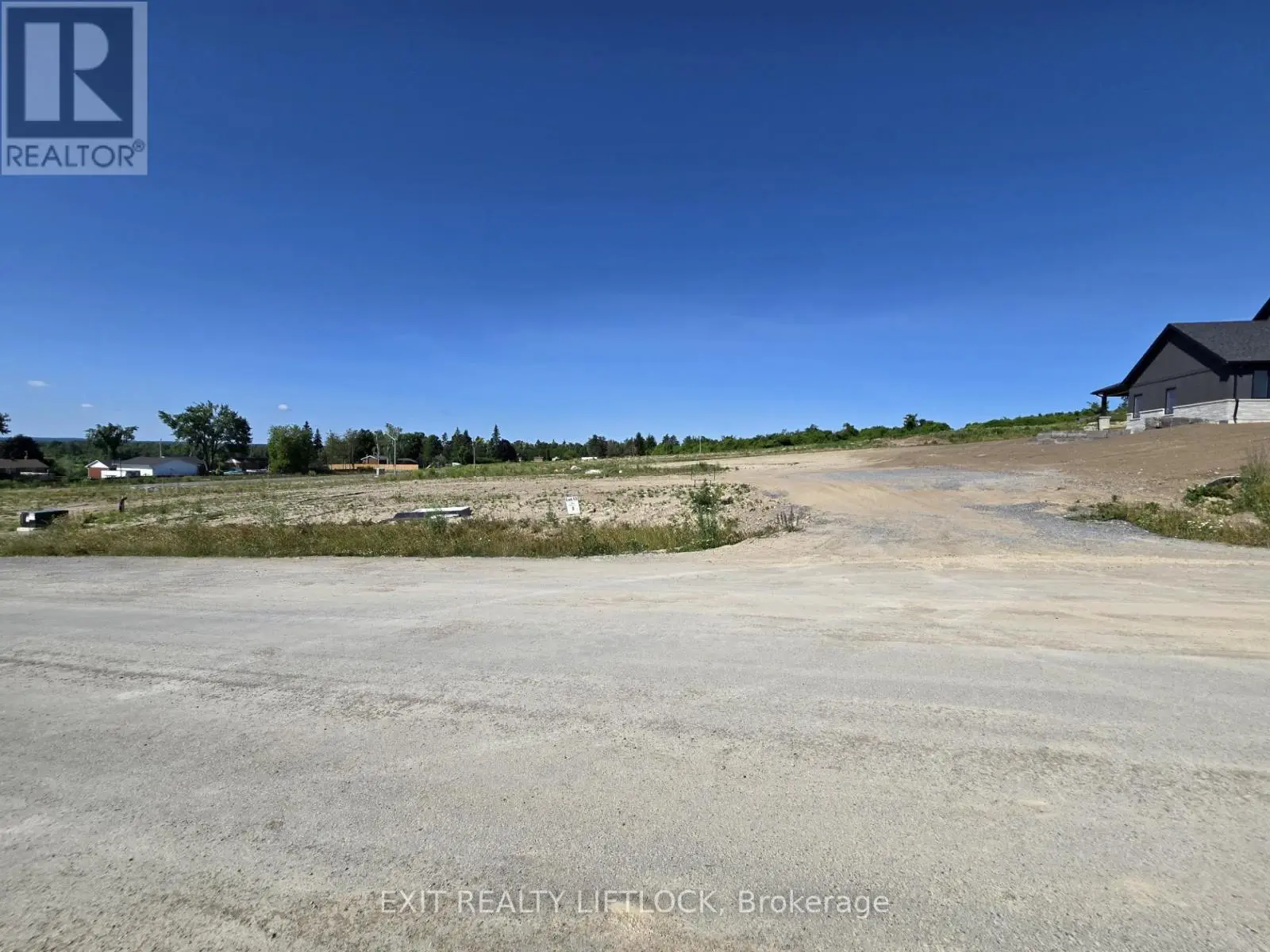 1908 Ashley Crescent, Cavan Monaghan, Ontario  L0A 1C0 - Photo 3 - X12260400