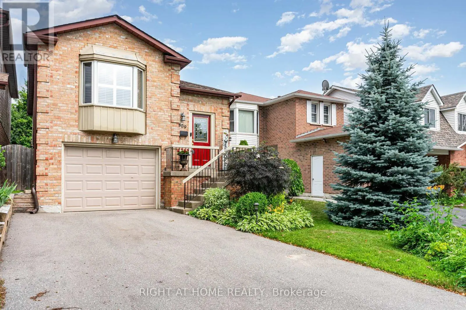 809 Bennett Crescent, Oshawa, Ontario  L1K 1V4 - Photo 2 - E12262417