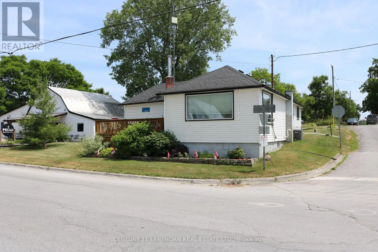13 St Philip Street, Prince Edward County, Ontario  K0K 2P0 - Photo 2 - X12262391