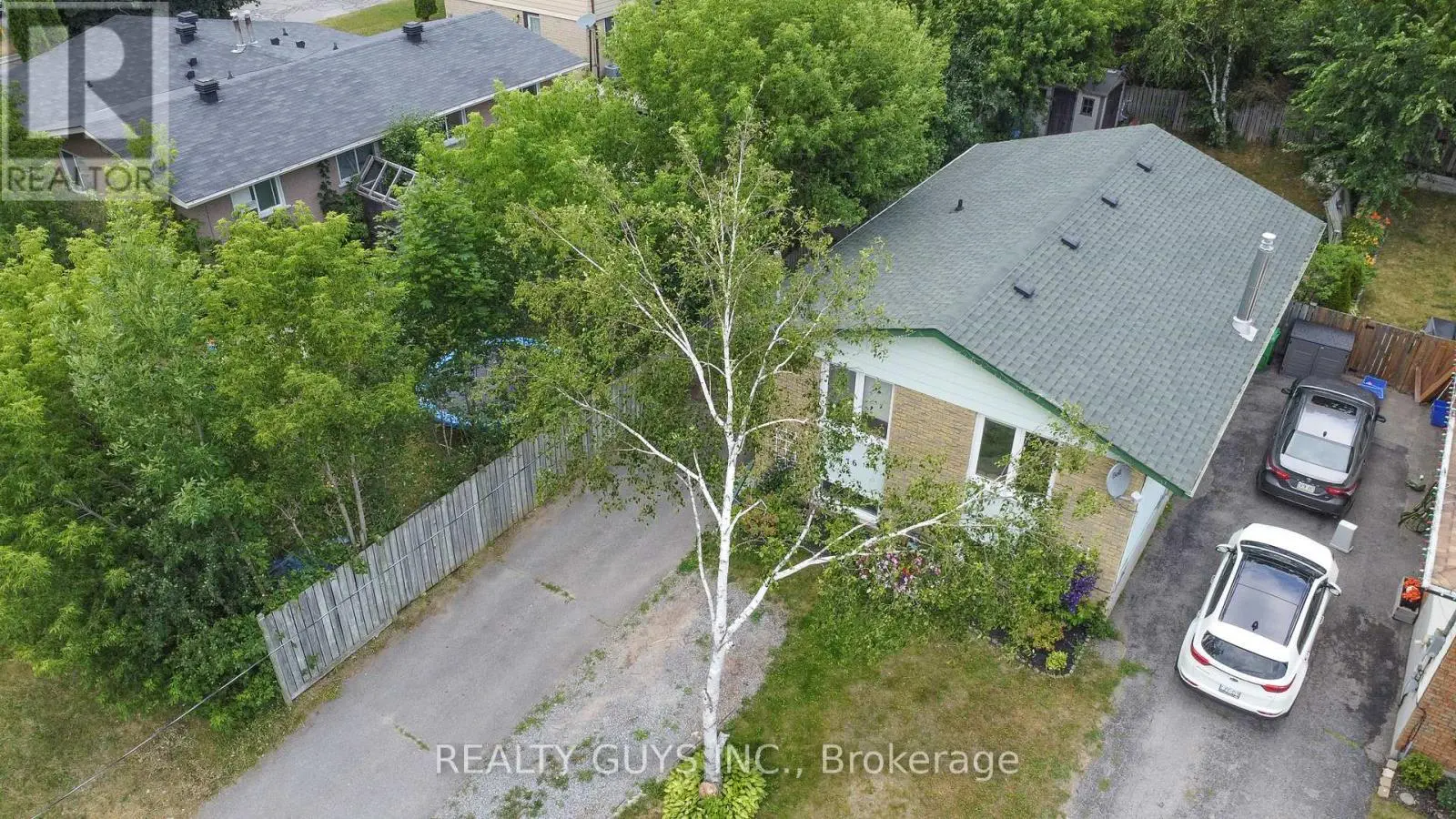 376 Southpark Drive, Peterborough South, Ontario  K9J 7Y2 - Photo 2 - X12262744