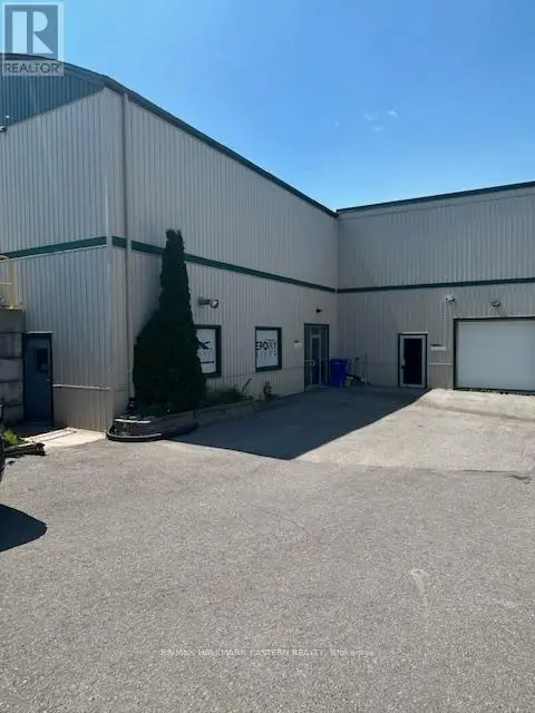 17 - 910 High Street, Peterborough Central, Ontario  K9J 5R2 - Photo 2 - X12263539