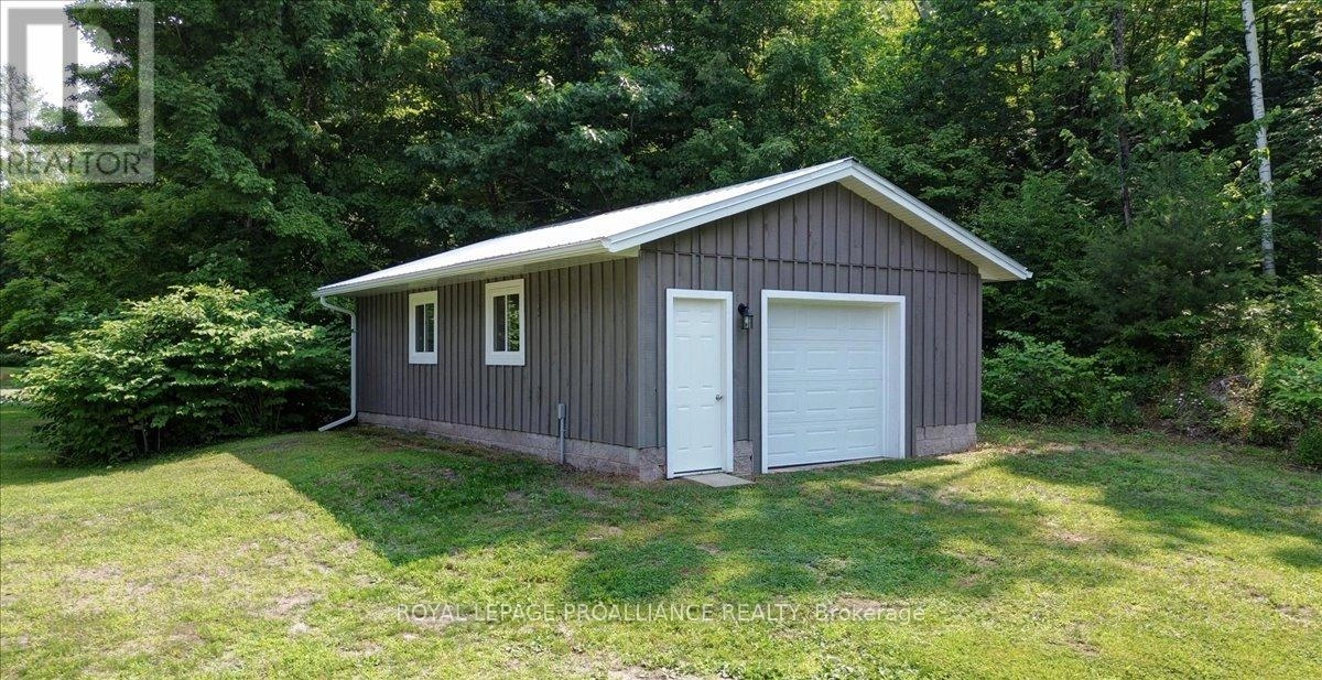 1040 Snider Road, North Frontenac, Ontario  K0H 1K0 - Photo 3 - X12263615
