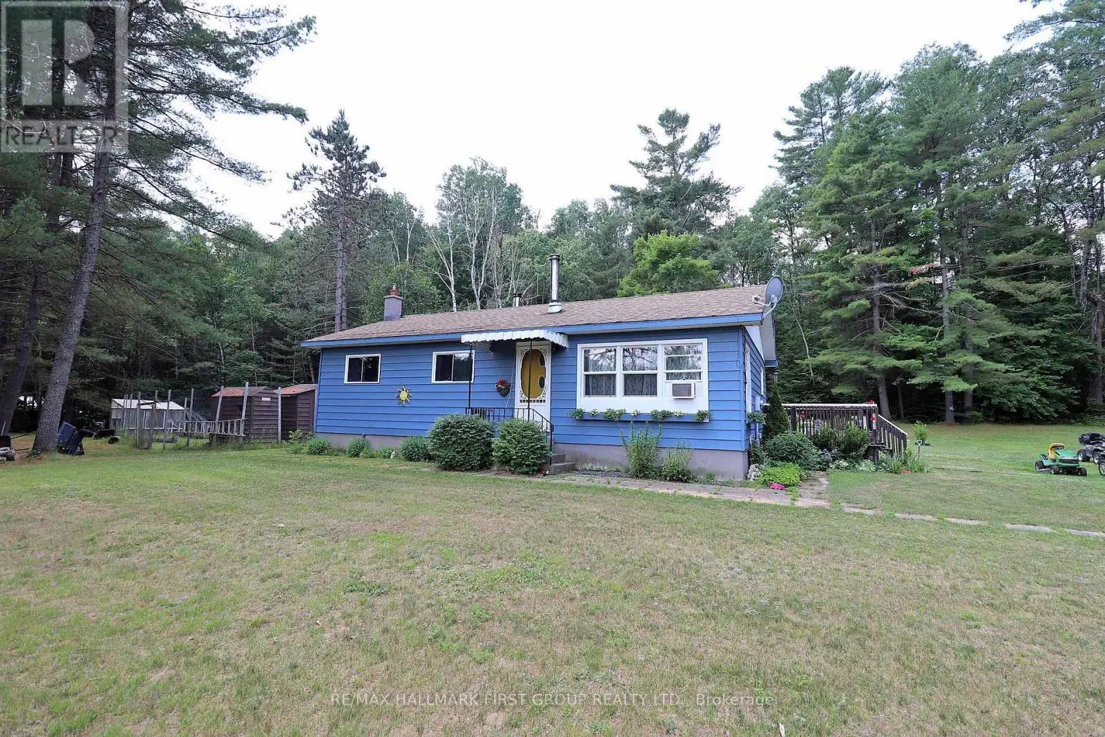 18120 Highway 41, Addington Highlands, Ontario  K0H 1K0 - Photo 3 - X12263740