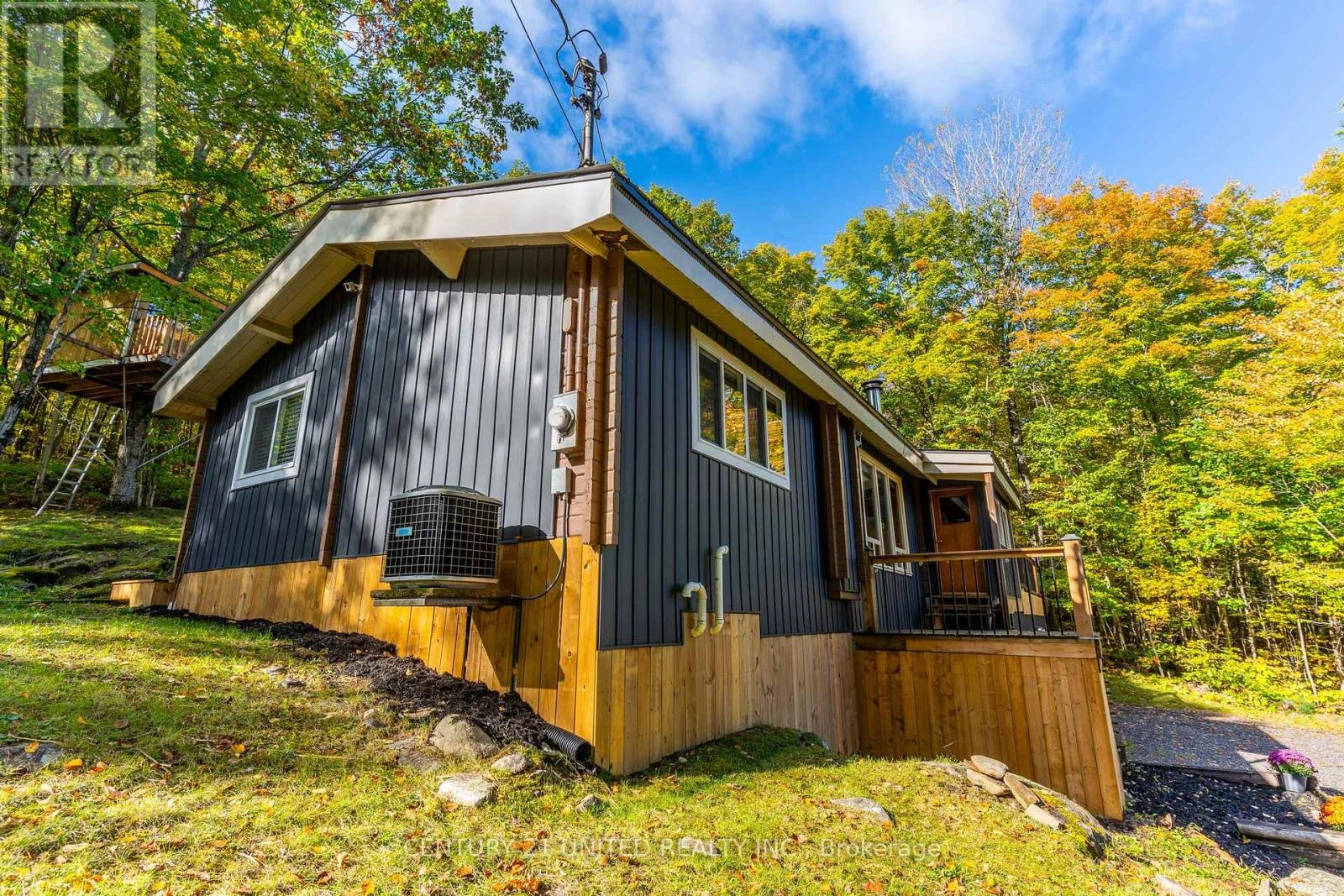 19181 Highway #35, Algonquin Highlands, Ontario  K0M 1S0 - Photo 2 - X12264026