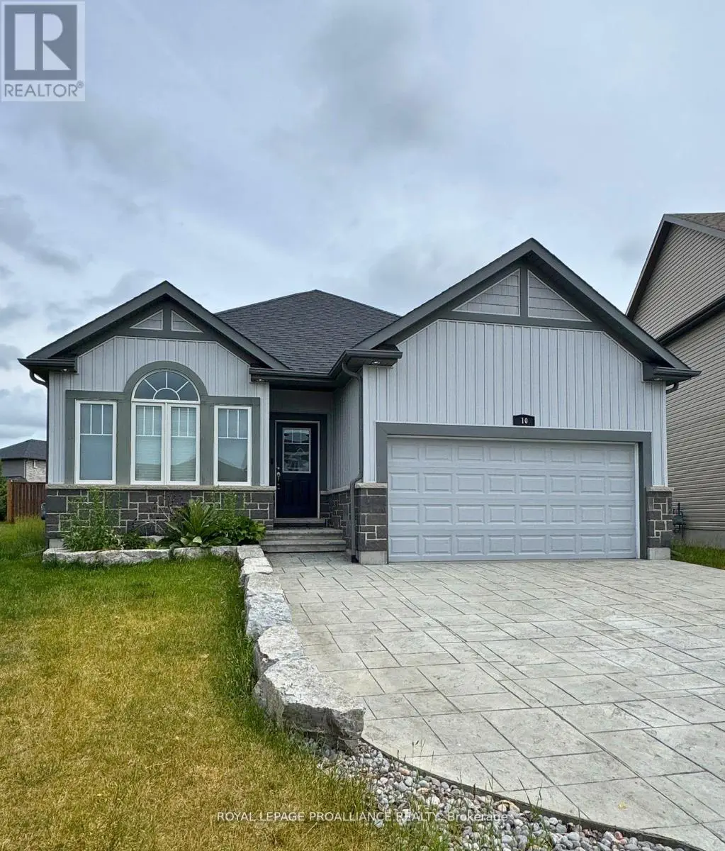 10 Walnut Crescent, Belleville, Ontario  K8N 0E3 - Photo 2 - X12264124