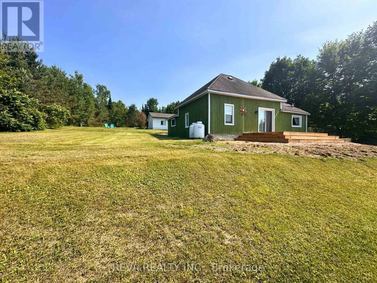 135 Village Road, Hastings Highlands, Ontario  K0L 1C0 - Photo 2 - X12264932