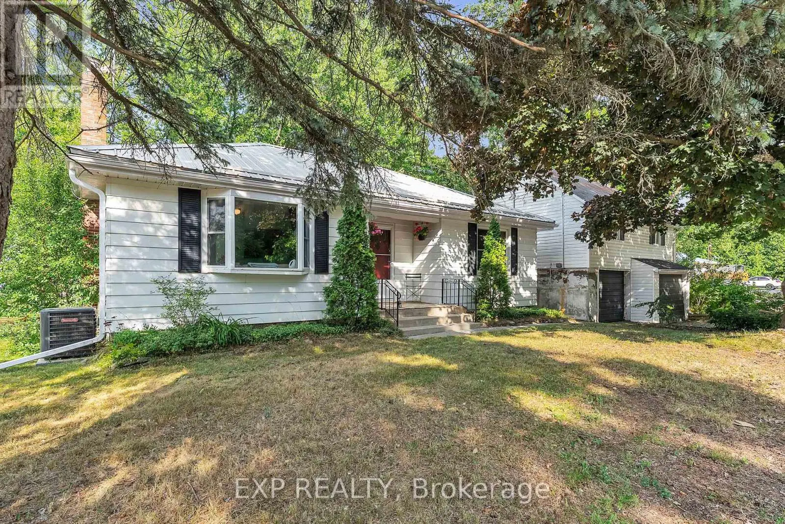 1244 Glen Ross Road, Quinte West, Ontario  K0K 2C0 - Photo 3 - X12264951