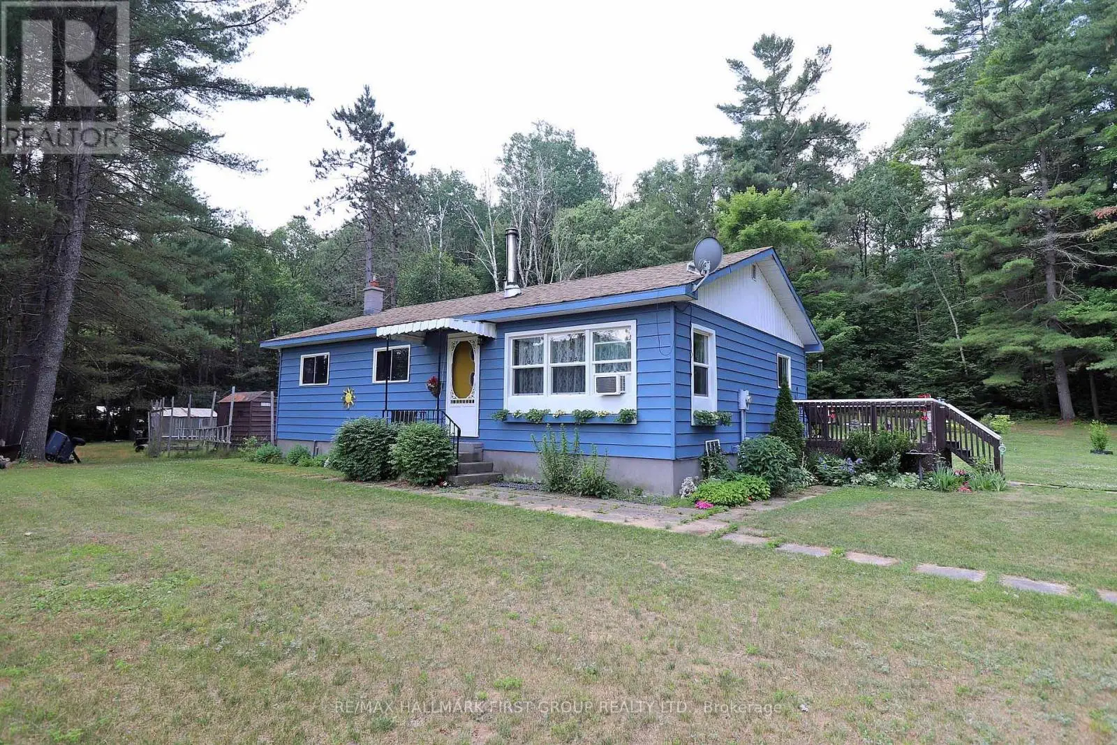 18120 Highway 41, Addington Highlands, Ontario  K0H 1K0 - Photo 1 - X12263740