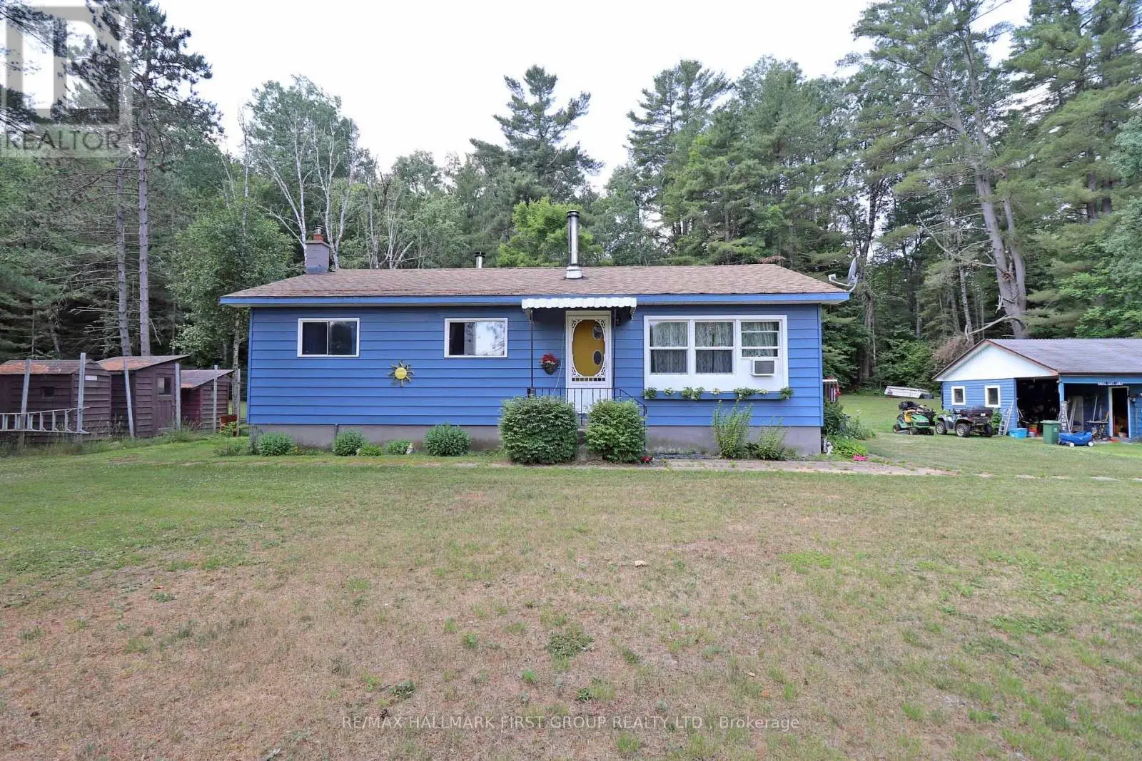 18120 Highway 41, Addington Highlands, Ontario  K0H 1K0 - Photo 2 - X12263740