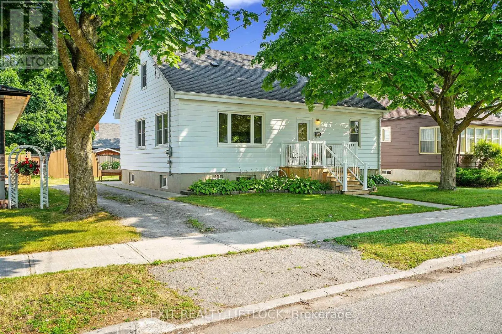 548 King George Street, Peterborough South, Ontario  K9J 1S4 - Photo 3 - X12266628