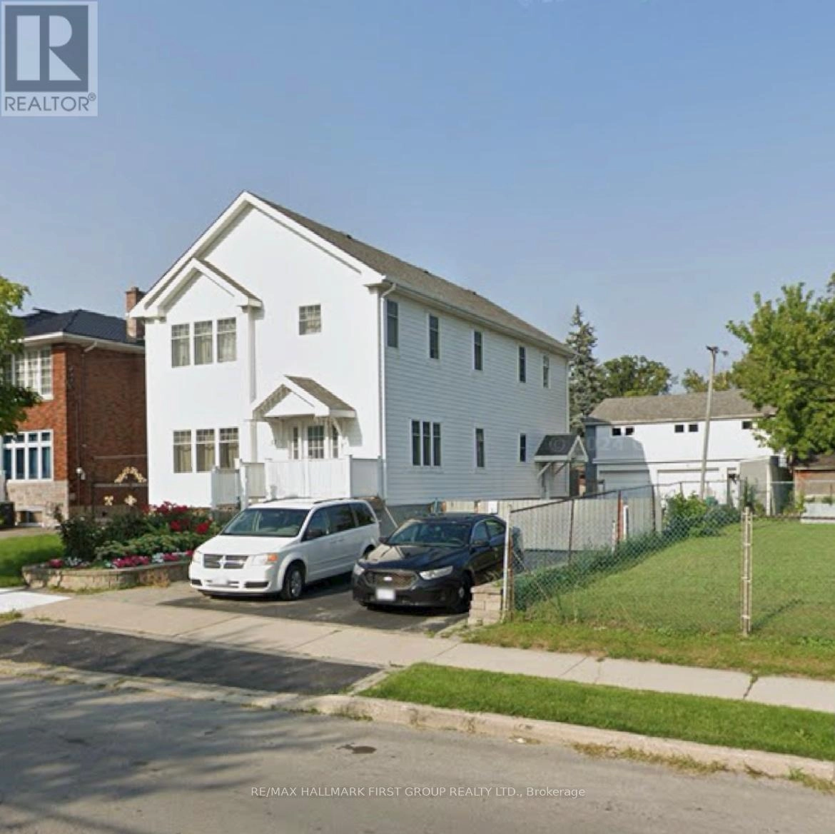 57 Wendell Avenue, Toronto, Ontario  M9N 3K8 - Photo 2 - W12224938