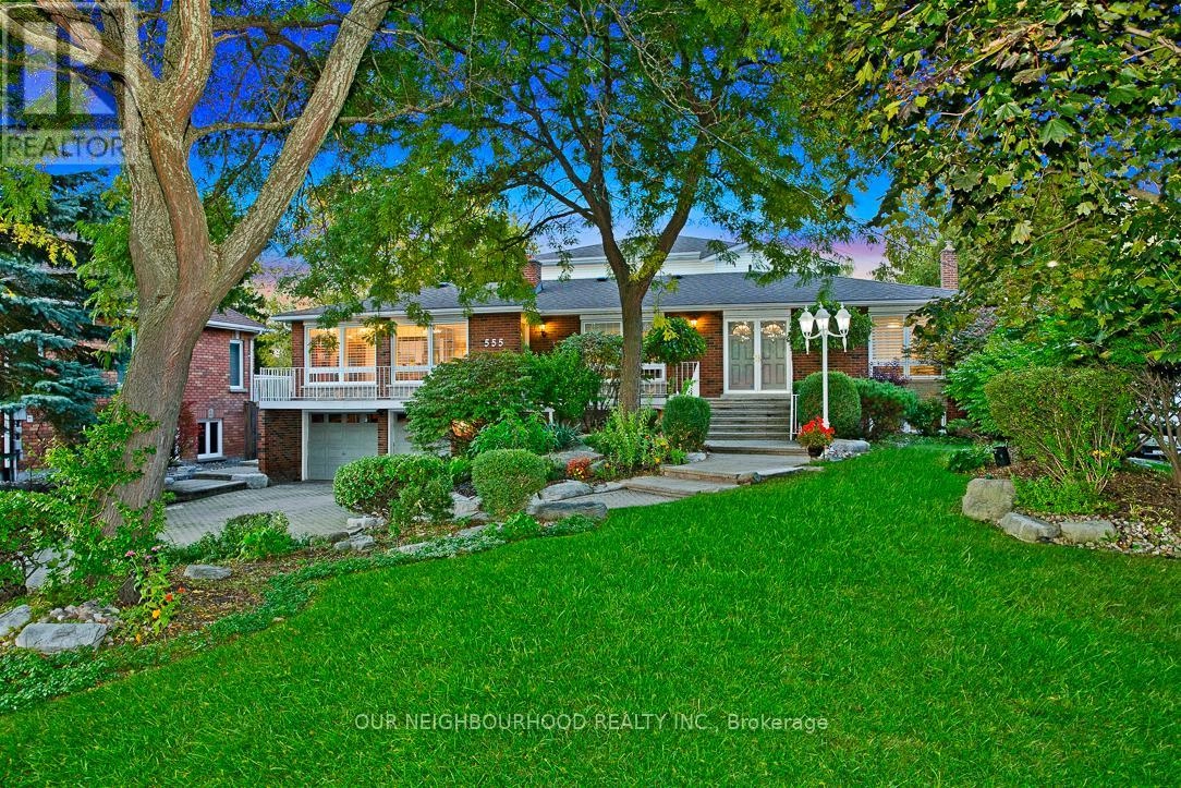555 Pine Ridge Road, Pickering, Ontario  L1W 2M6 - Photo 2 - E12267312