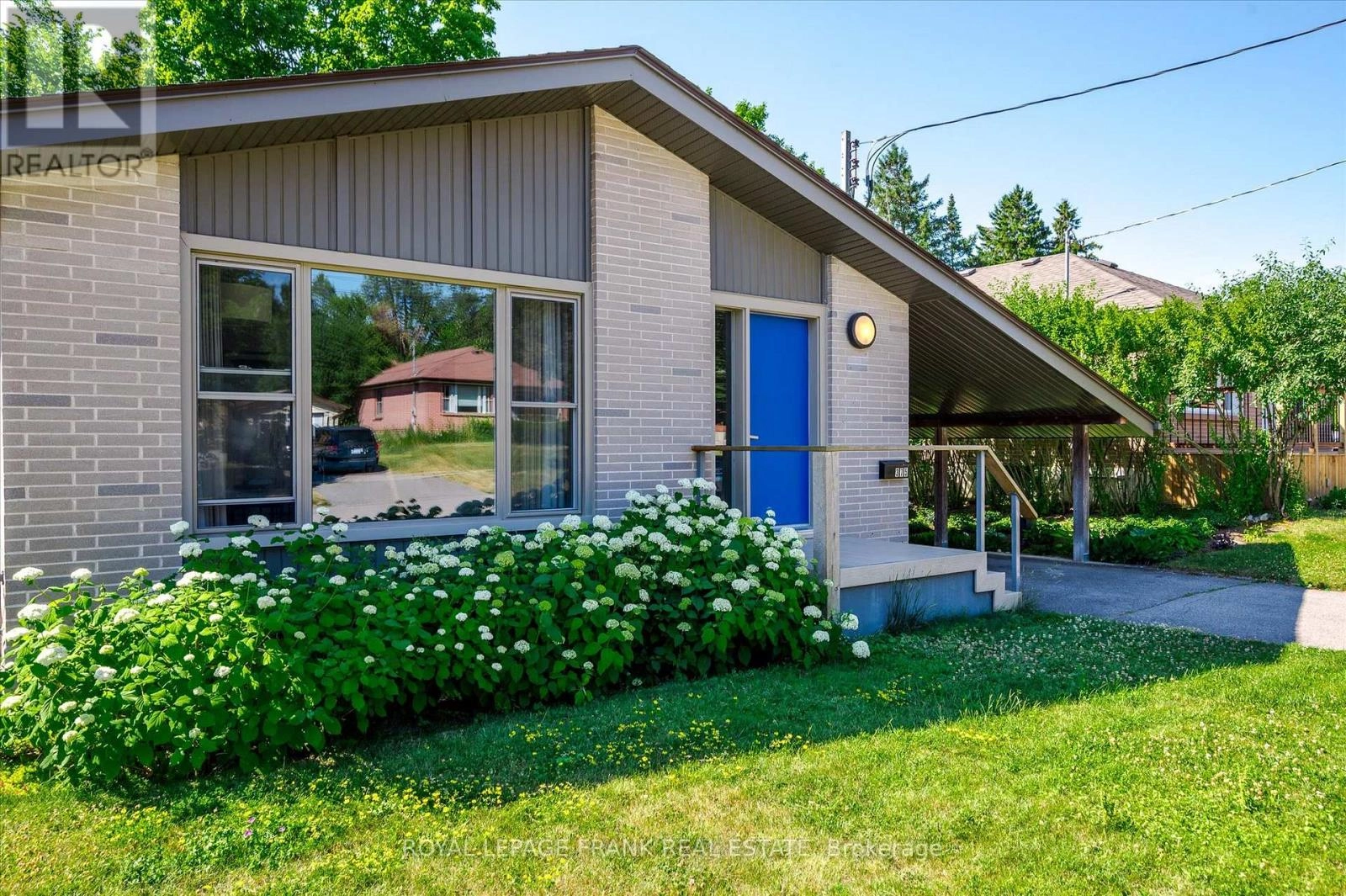 375 Aberdeen Avenue, Peterborough North, Ontario  K9H 4X5 - Photo 2 - X12267681