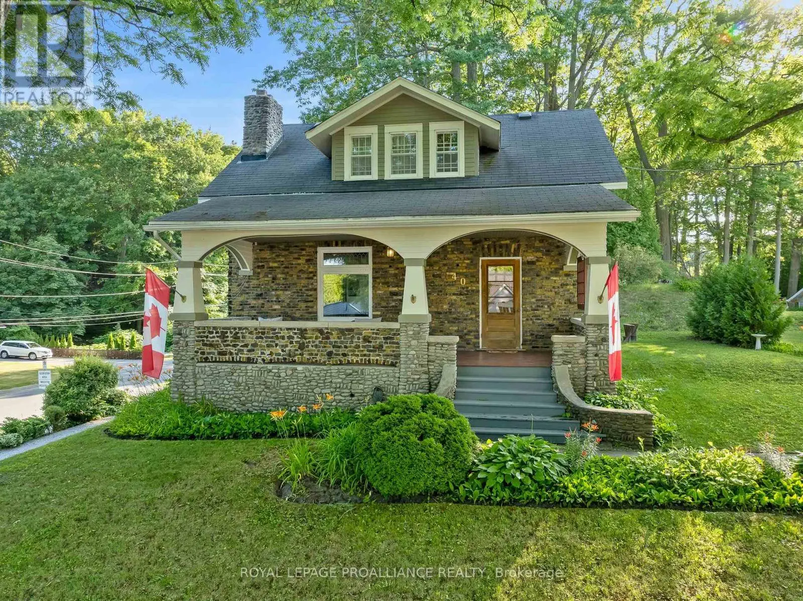 40 Pine Street S, Port Hope, Ontario  L1A 3E8 - Photo 3 - X12268385