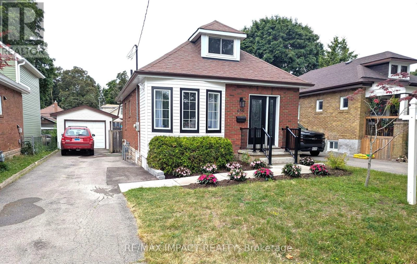 636 Christie Avenue, Oshawa, Ontario  L1G 4L7 - Photo 1 - E12269618
