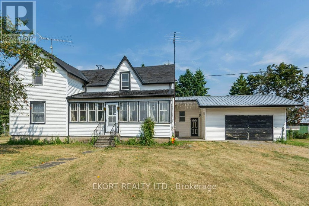 1172 Salem Road, Prince Edward County, Ontario  K0K 1T0 - Photo 1 - X12269969