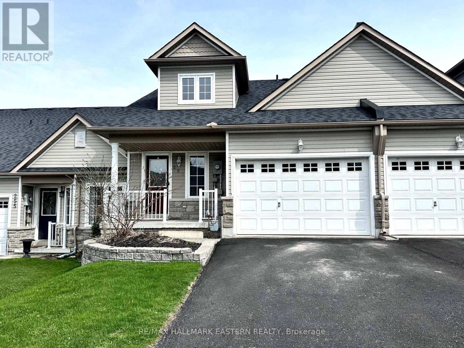 257 Tobin Court, Peterborough North, Ontario  K9H 7S7 - Photo 1 - X12270031