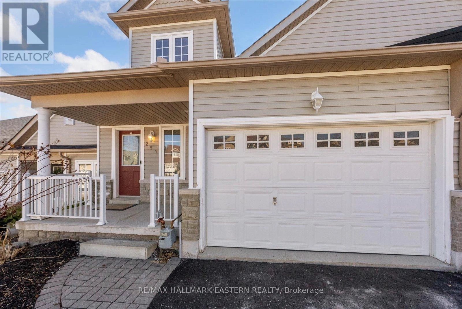 257 Tobin Court, Peterborough North, Ontario  K9H 7S7 - Photo 2 - X12270031