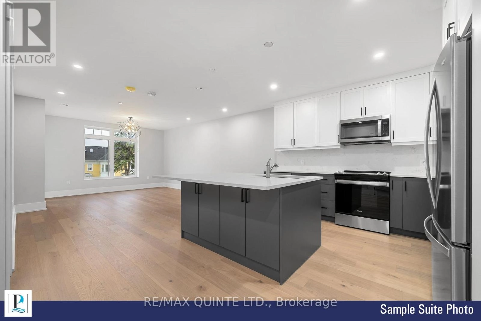 412 - 12 Clara Drive, Prince Edward County, Ontario  K0K 2T0 - Photo 3 - X12270112