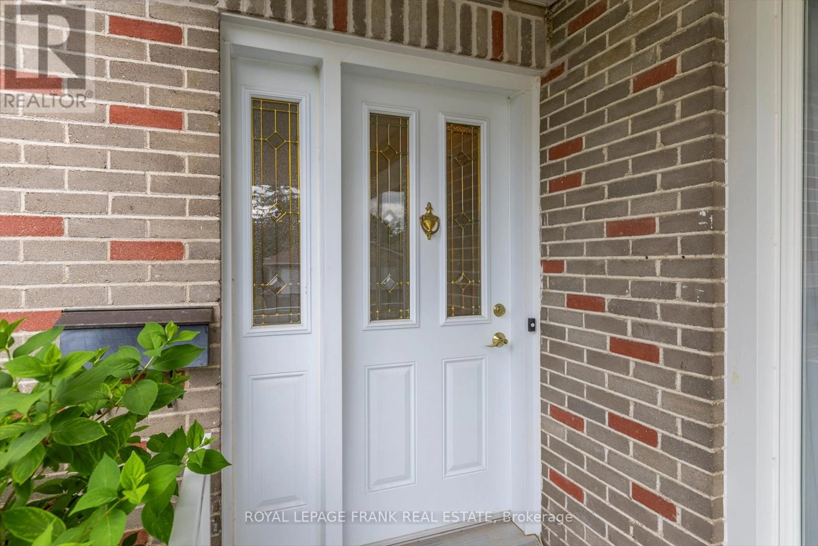 812 Schneider Place, Peterborough North, Ontario  K9H 5S5 - Photo 3 - X12270127
