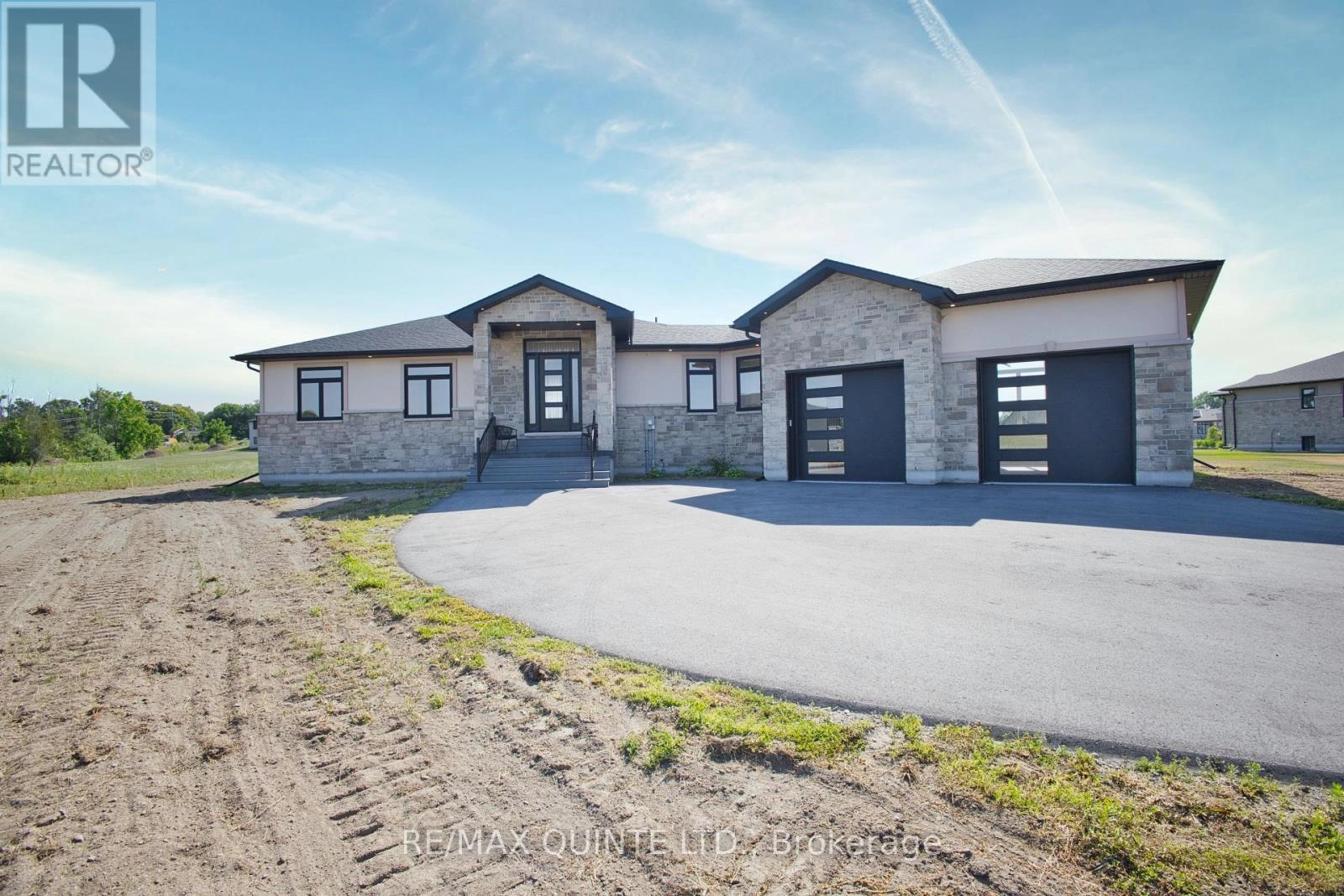 76 Navigation Drive, Prince Edward County, Ontario  K8N 0G1 - Photo 1 - X12270424