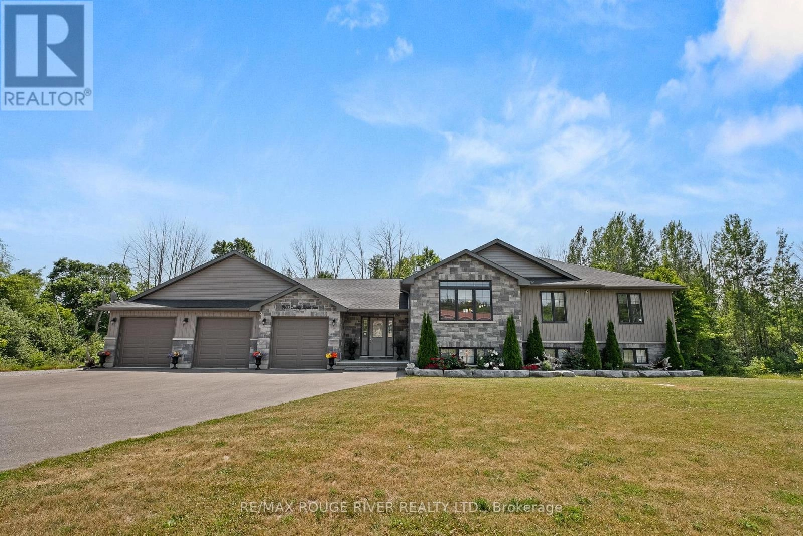 9633 County Road 2, Hamilton Township, Ontario  K9A 4J8 - Photo 1 - X12271106