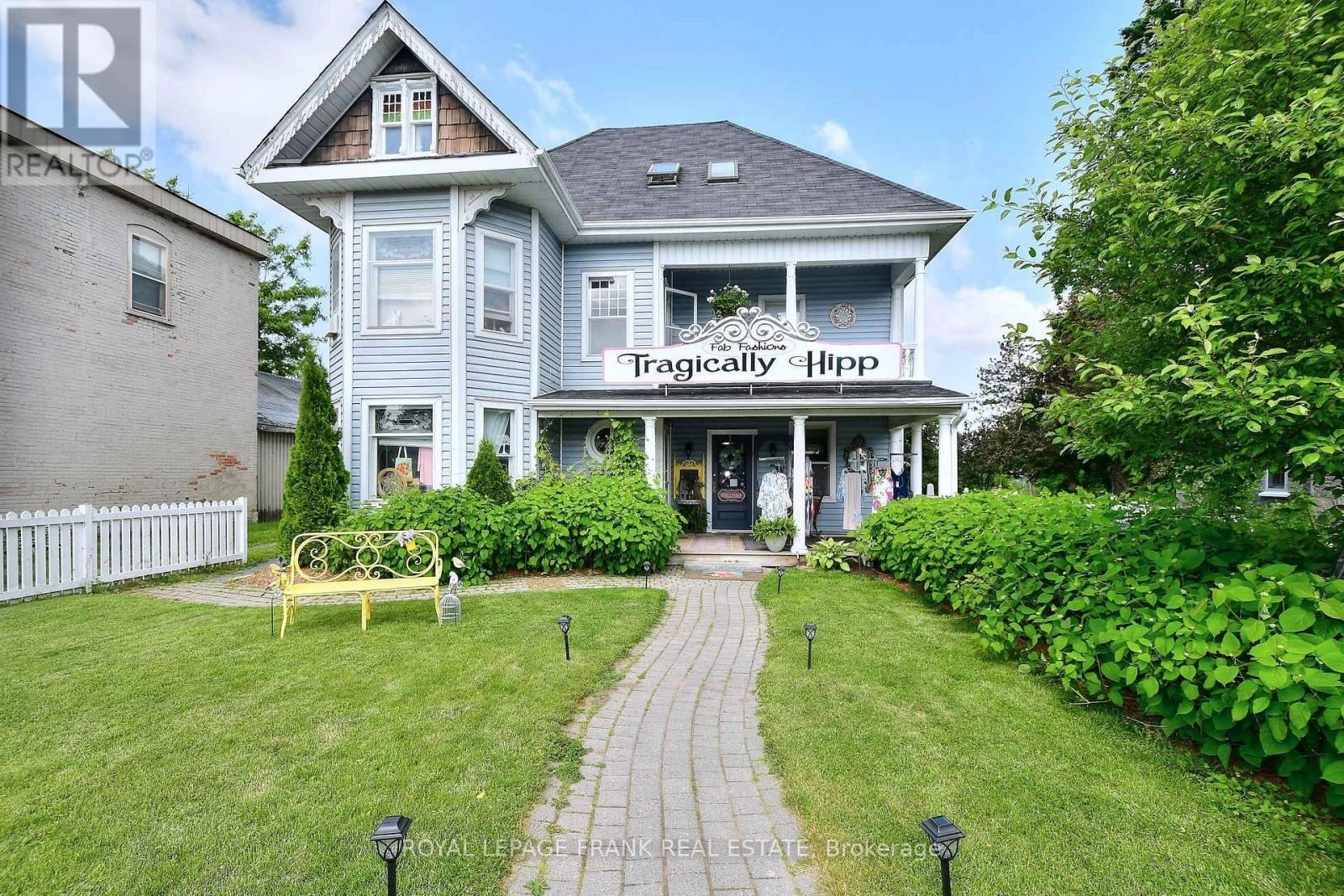 60 Queen Street, Selwyn, Ontario  K0L 2H0 - Photo 1 - X12271297